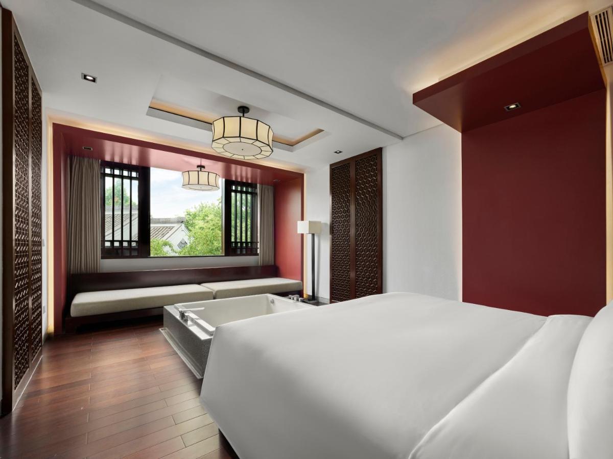 Banyan Tree Hangzhou Bagian luar foto
