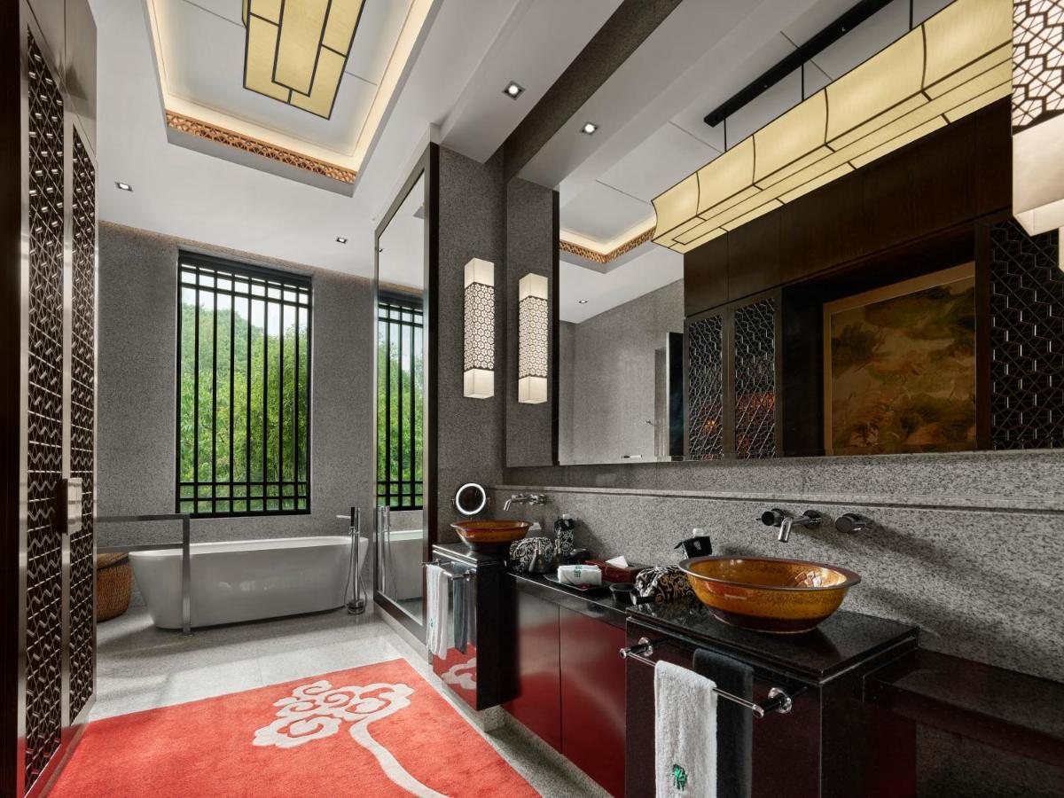 Banyan Tree Hangzhou Bagian luar foto