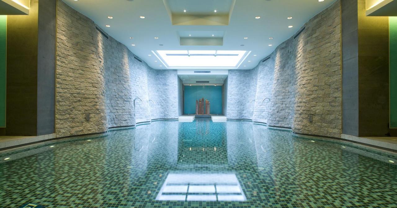 Banyan Tree Hangzhou Bagian luar foto