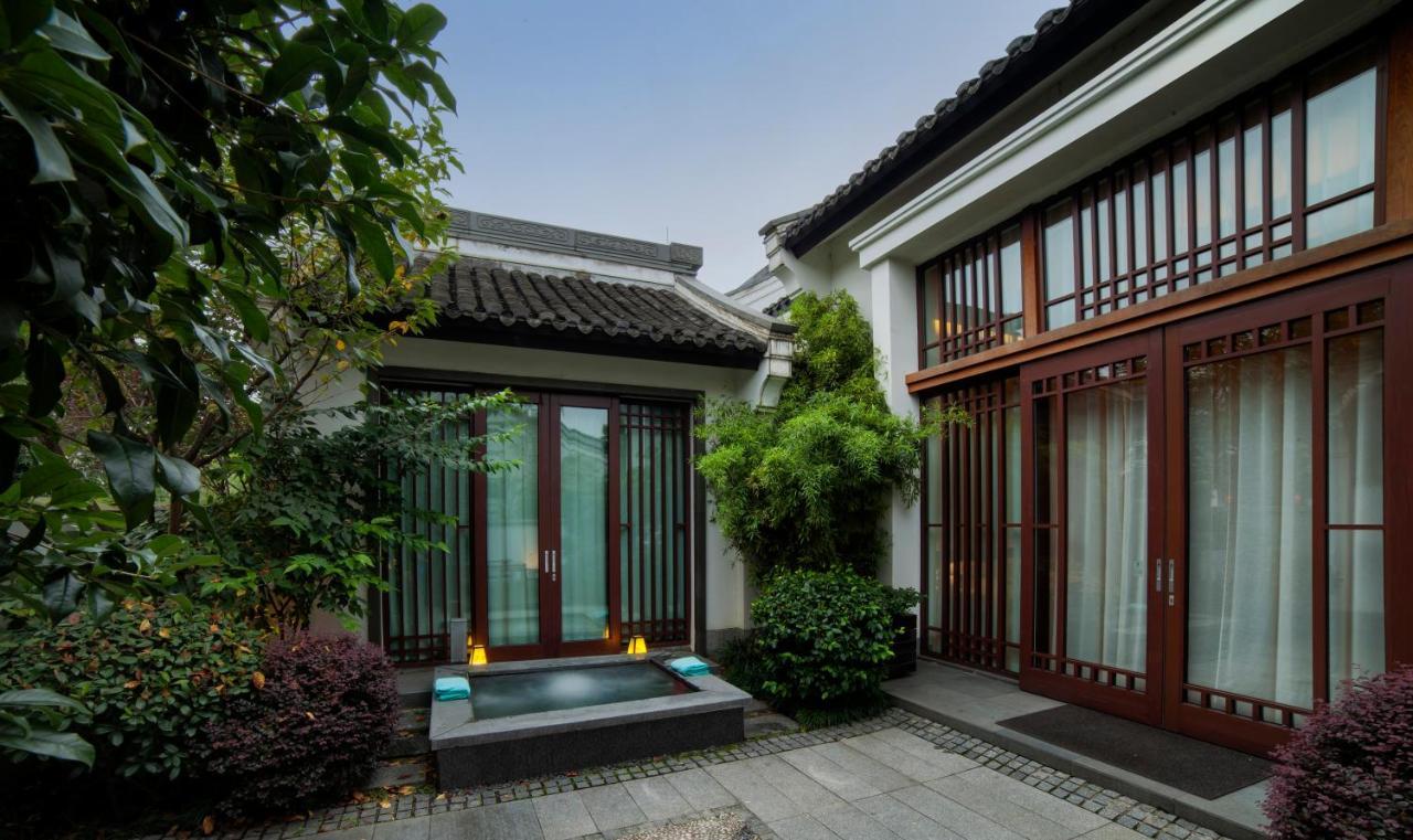 Banyan Tree Hangzhou Bagian luar foto